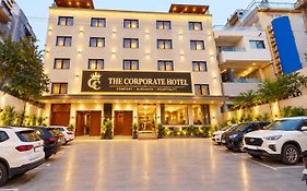 The Corporate Hotel - Near Terminal 3 Delhi Igi Airport With - Free Airport Pickup